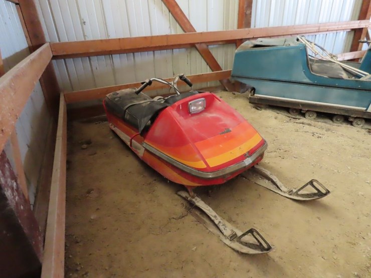 vintage-bolens-snowmobile-for-restore-or-parts-image-1