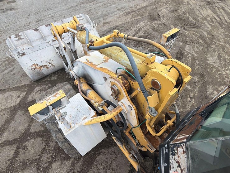 caterpillar-988g-image-19