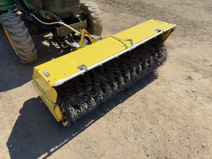 john-deere-4310-image-8