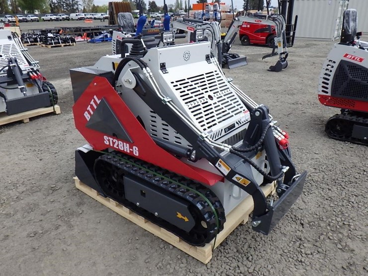 2026-bttl-st28h-6-skid-steer-tracked-loader-image-4