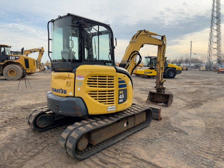 2014-komatsu-pc45mr-3-image-5