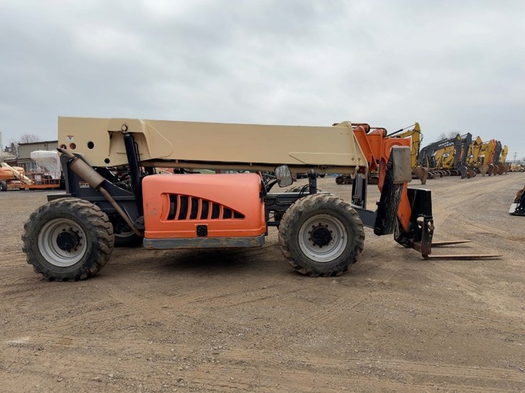 2006-jlg-g10-55a-image-6