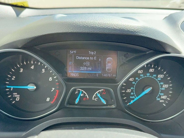 2014-ford-escape-titanium-image-50