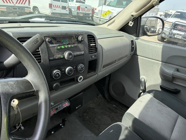 2008-chevrolet-silverado-1500-image-14