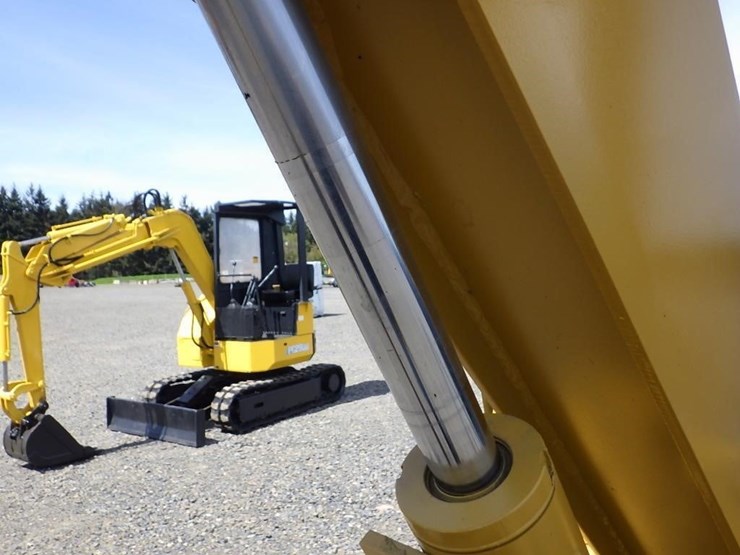 mitsubishi-mxr30-image-15