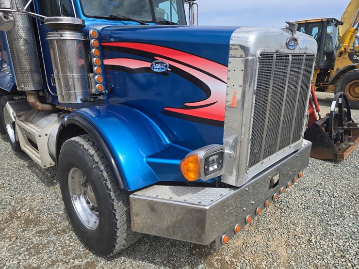 1991-peterbilt-357-image-12