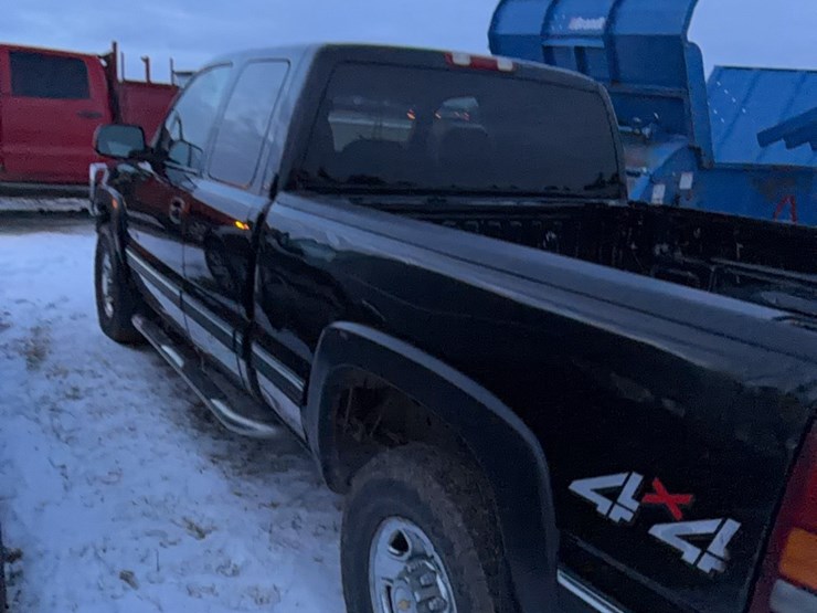 2001-chevrolet-2500-image-28