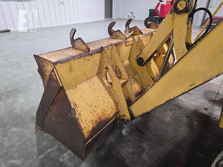 2005-deere-410g-image-12