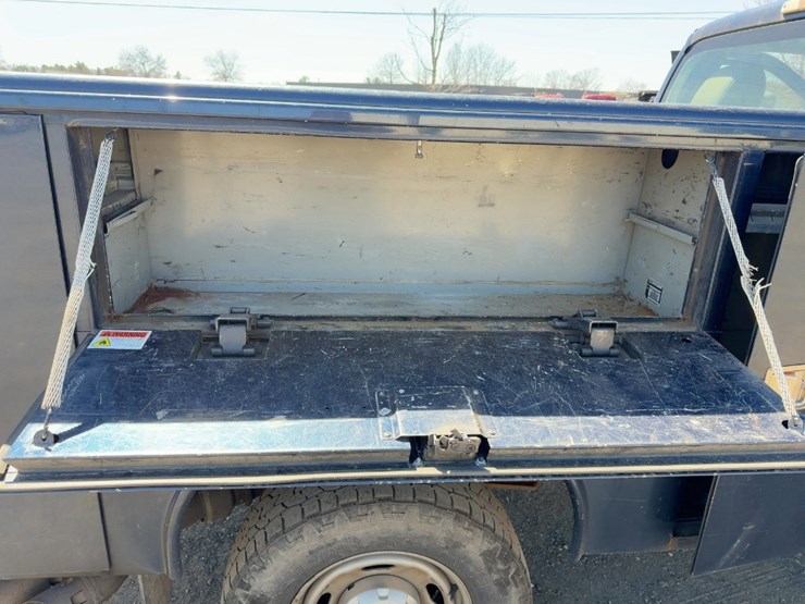 2015-ford-f250-xl-image-18