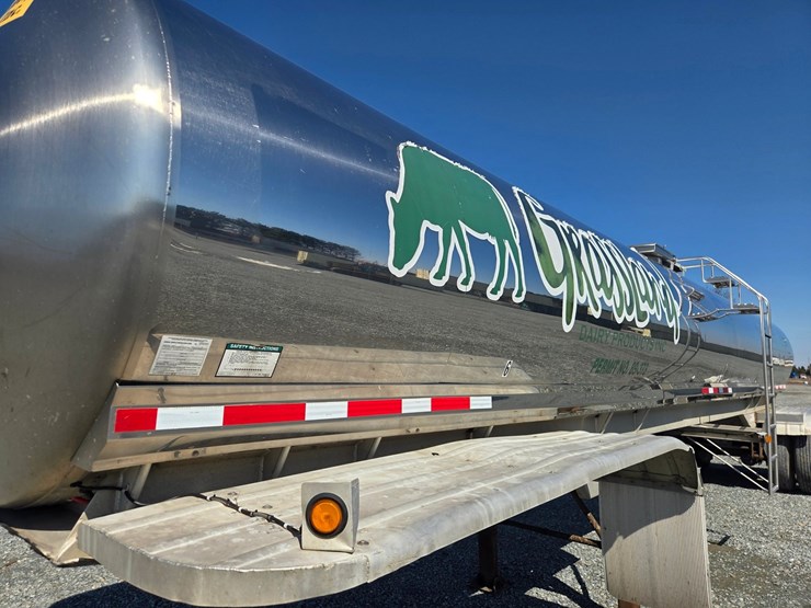 1978-walker-tanker-image-14