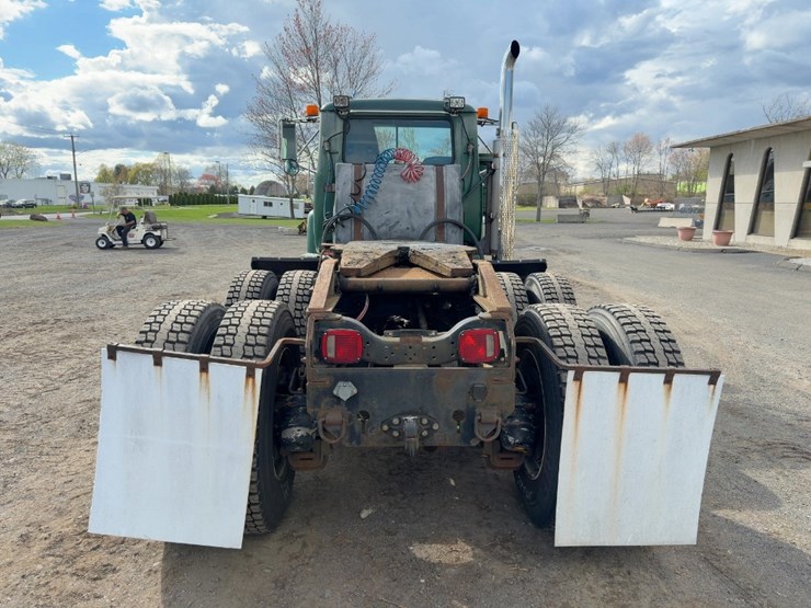 1990-mack-rd688s-image-4