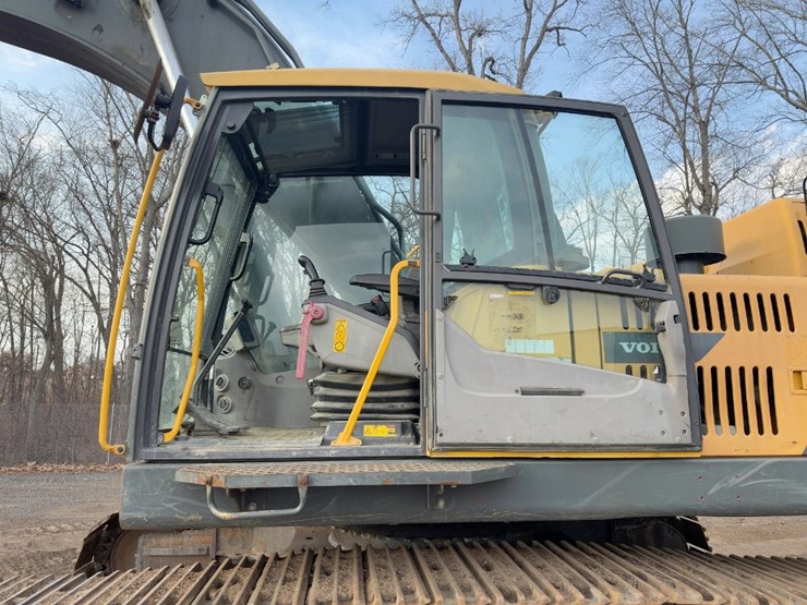 2014-volvo-ec340dl-image-35