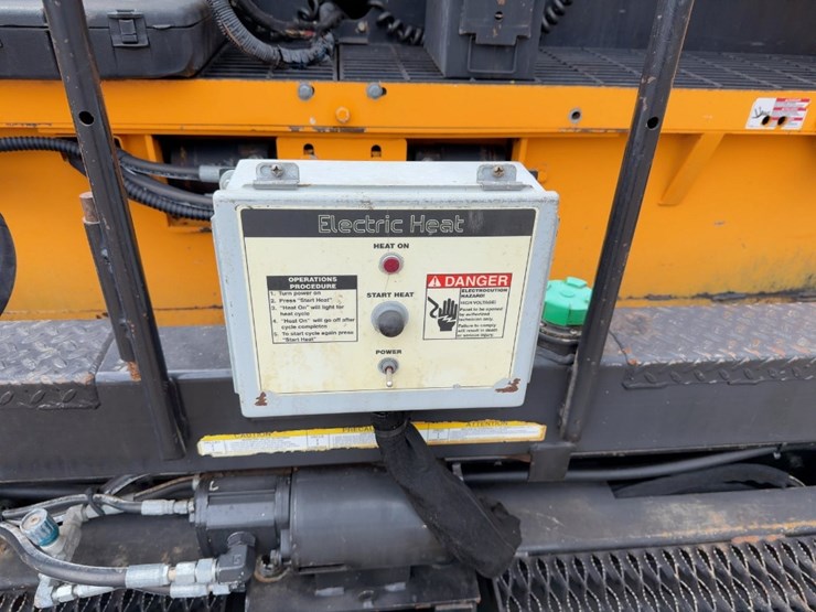 2018-leeboy-8500d-image-21