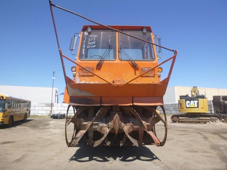 1985-rolba-r3000-hydraulic-snow-thrower-image-11