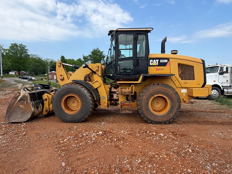 2016-caterpillar-926m-image-7