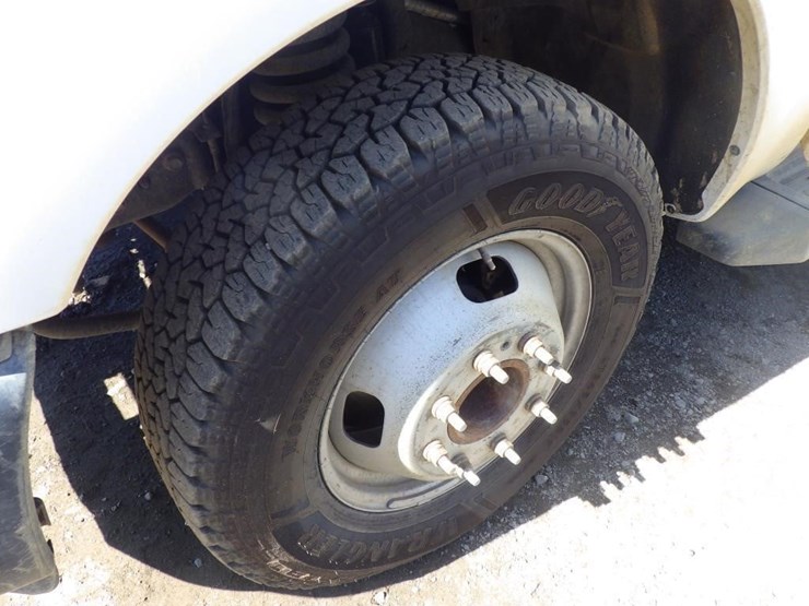 2015-ford-f350-image-13