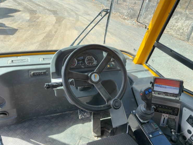 2021-bergmann-c815s-image-30