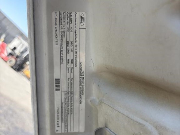 2012-ford-f550-image-8