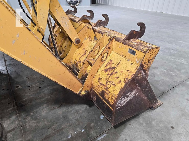 2006-deere-310sg-image-11