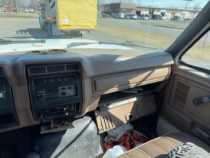 1989-ford-f600-image-19