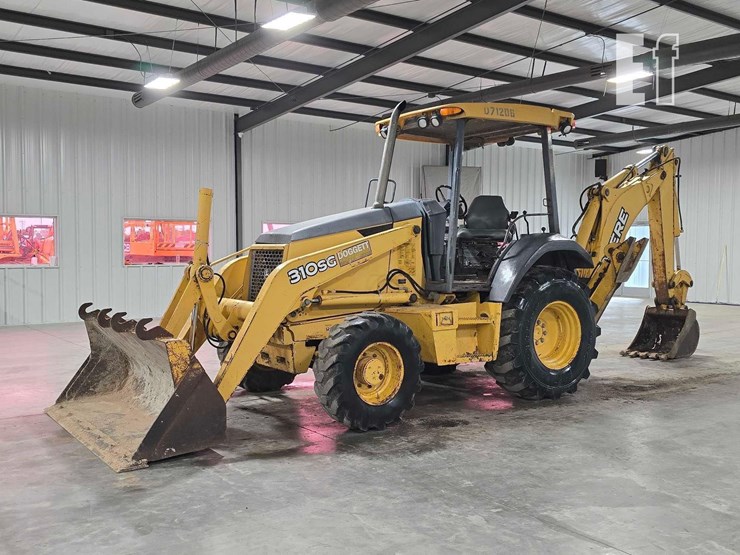 2006-deere-310sg-image-1