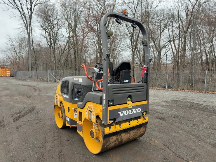 2021-volvo-dd30b-image-3