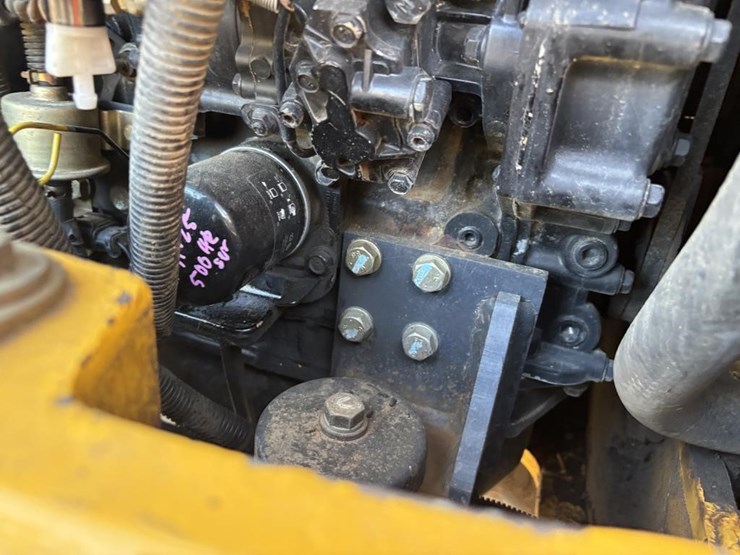 2006-deere-27d-image-40