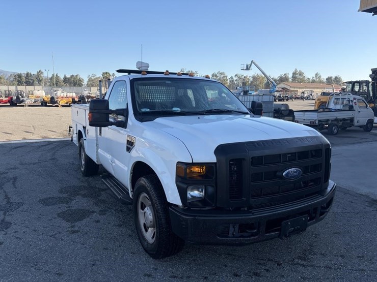 2009-ford-f350-image-2