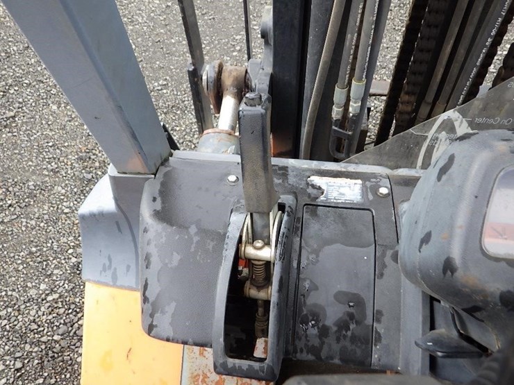 toyota-7fdu35-image-27