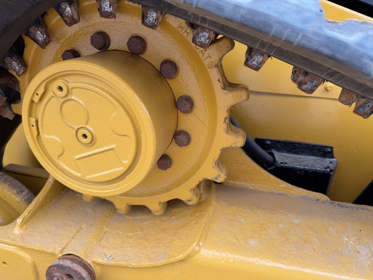 2016-caterpillar-279d-image-12