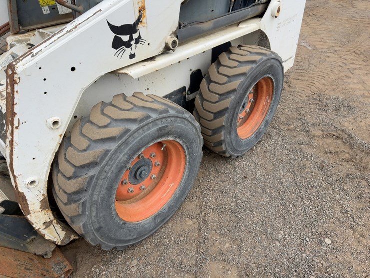 2006-bobcat-s130-image-14