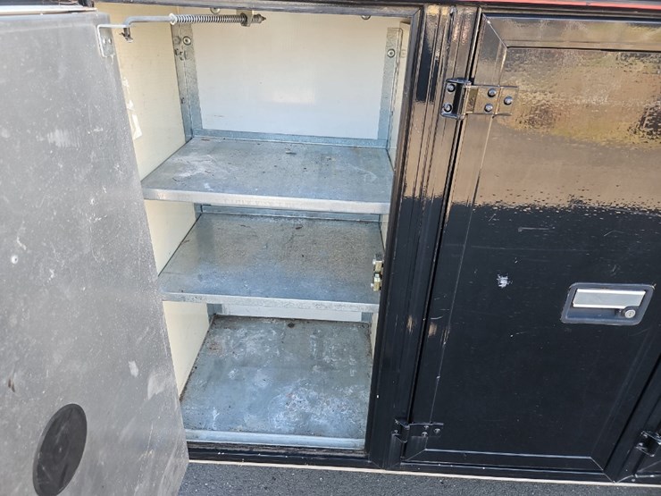 2005-ford-e450-image-27