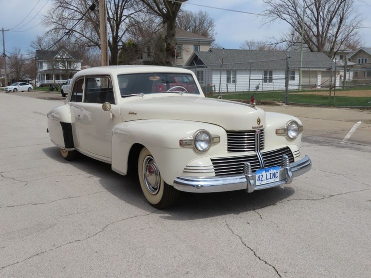 1942-lincoln-continental-coupe-image-1