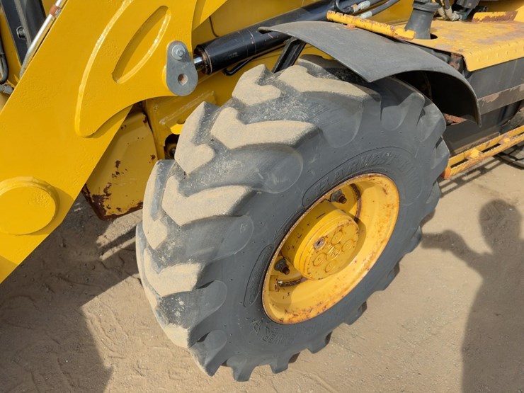 2012-caterpillar-420f-it-image-16