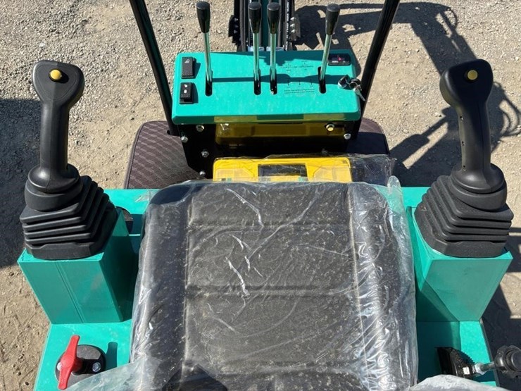 2026-cfg-mh12x-hydraulic-excavator-image-12