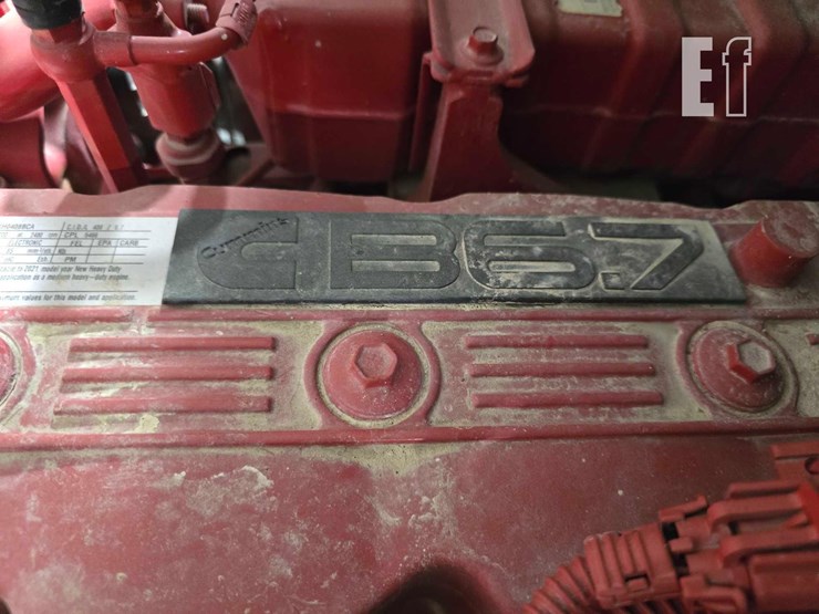 2022-freightliner-business-class-m2-106-image-24