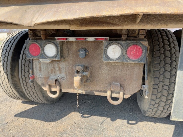 2001-mack-rd688s-image-13