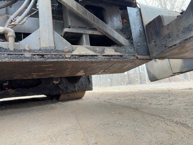 2010-caterpillar-ap-555e-image-28