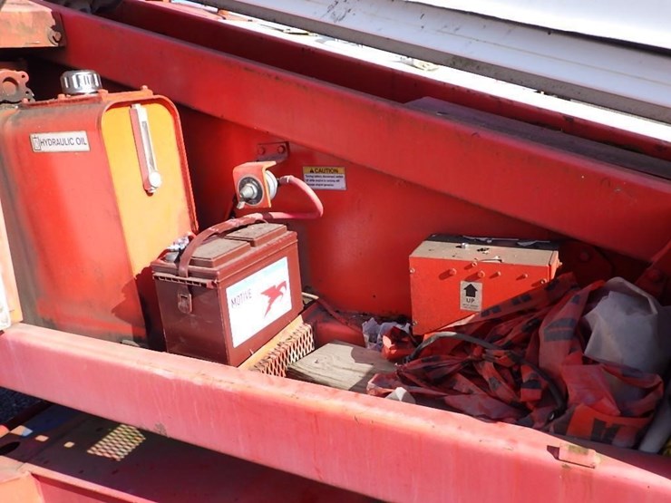 snorkel-a42r-telescopic-boom-lift-image-21