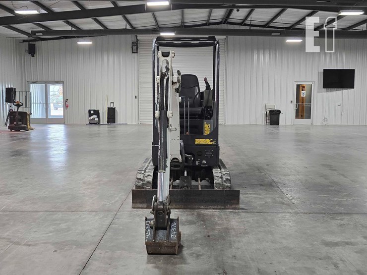 2022-bobcat-e20-image-7