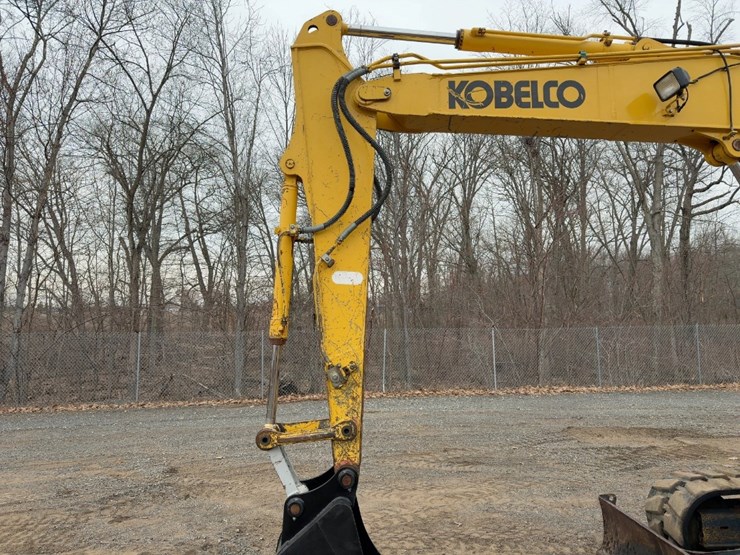2017-kobelco-sk75sr-3e-image-14