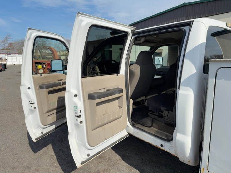 2010-ford-f350-xlt-image-20