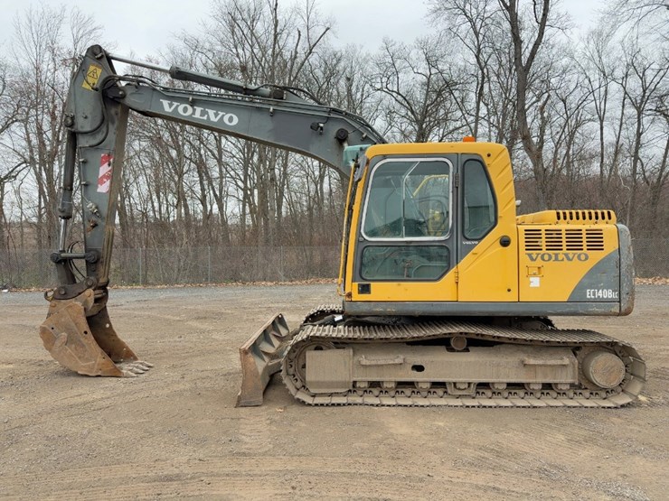 2006-volvo-ec140b-lc-image-2