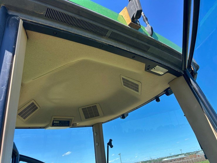 1995-john-deere-8400-image-28