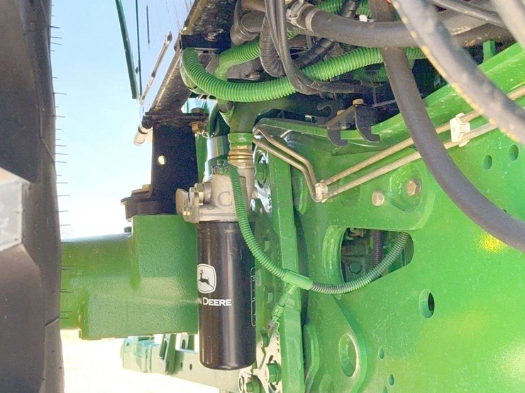 2004-john-deere-7320-image-47