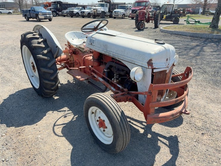 ford-tractor-image-7