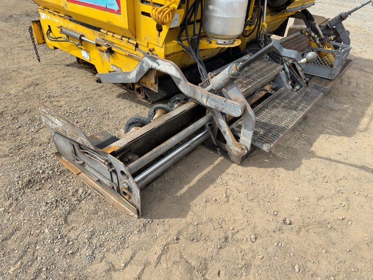 2005-gehl-1648-image-16