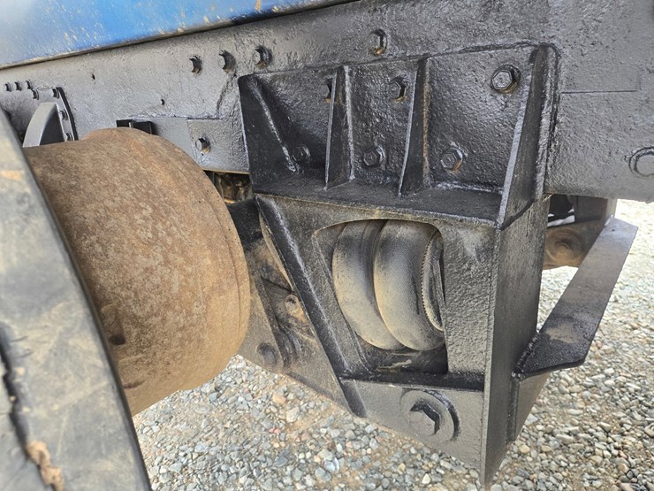 1991-peterbilt-357-image-42