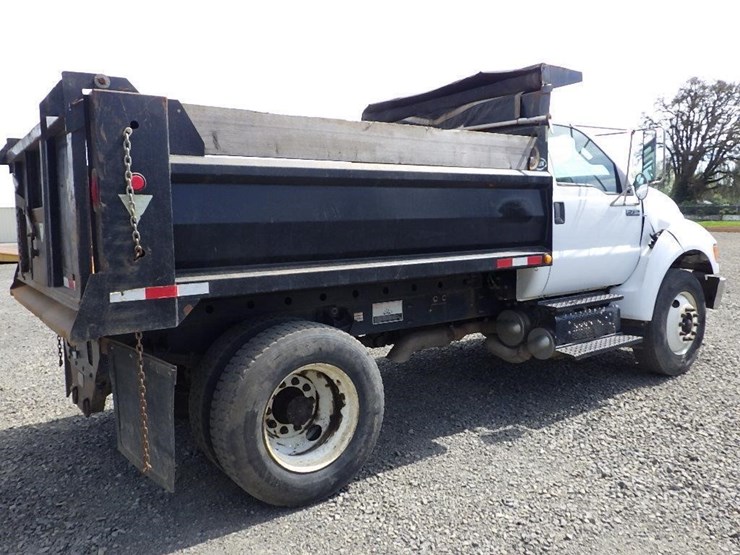 2015-ford-f750-image-5