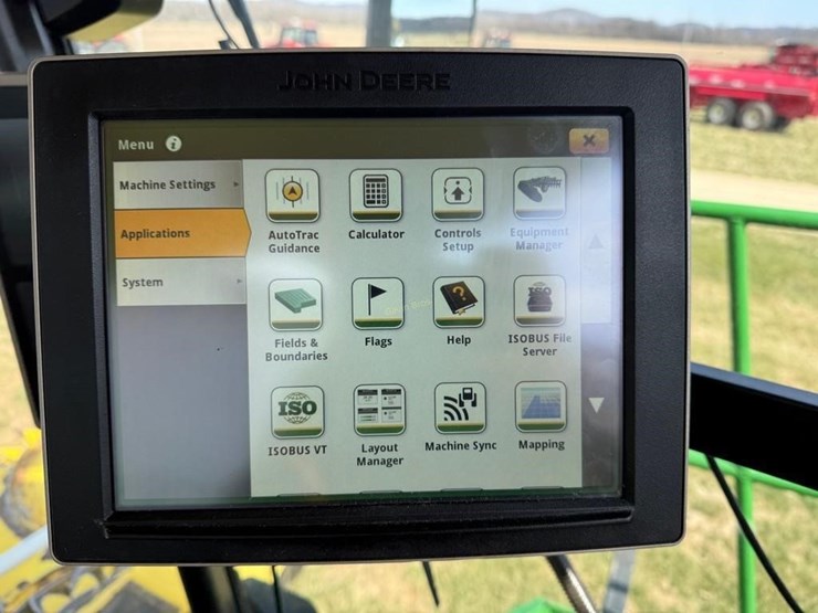 2019-john-deere-9700i-image-44